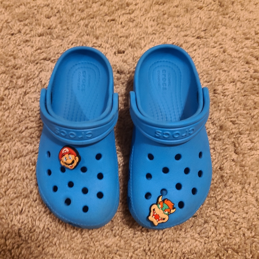 Crocs